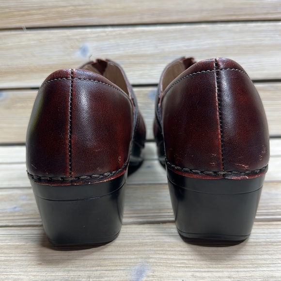 Dansko Burgundy Solstice Cordovan Clogs Size 41 - Picture 5 of 11